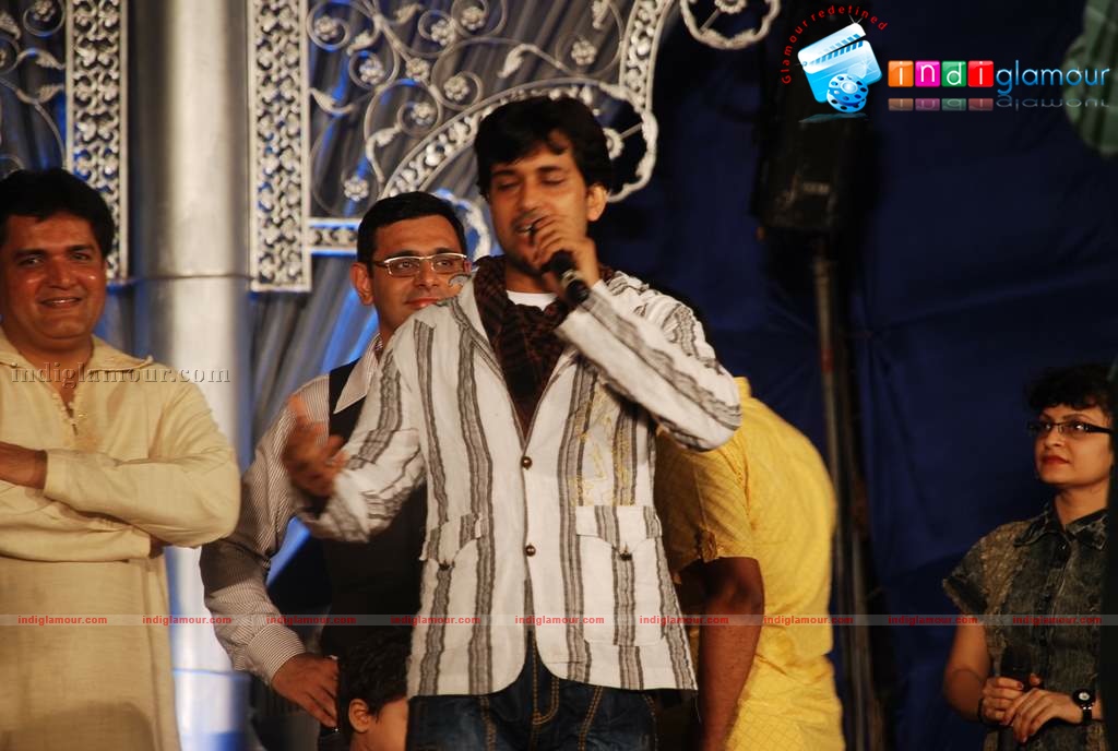 Aadesh Shrivastava Dandia Event hd photo